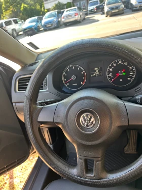 VW Jetta 2.5 SE - 4250 € / 8312.28 лв. - 98410518 3