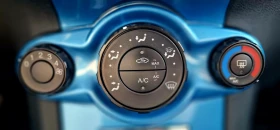 Ford Fiesta 1.25 - 3800 € / 7432.15 лв. - 35441957 9