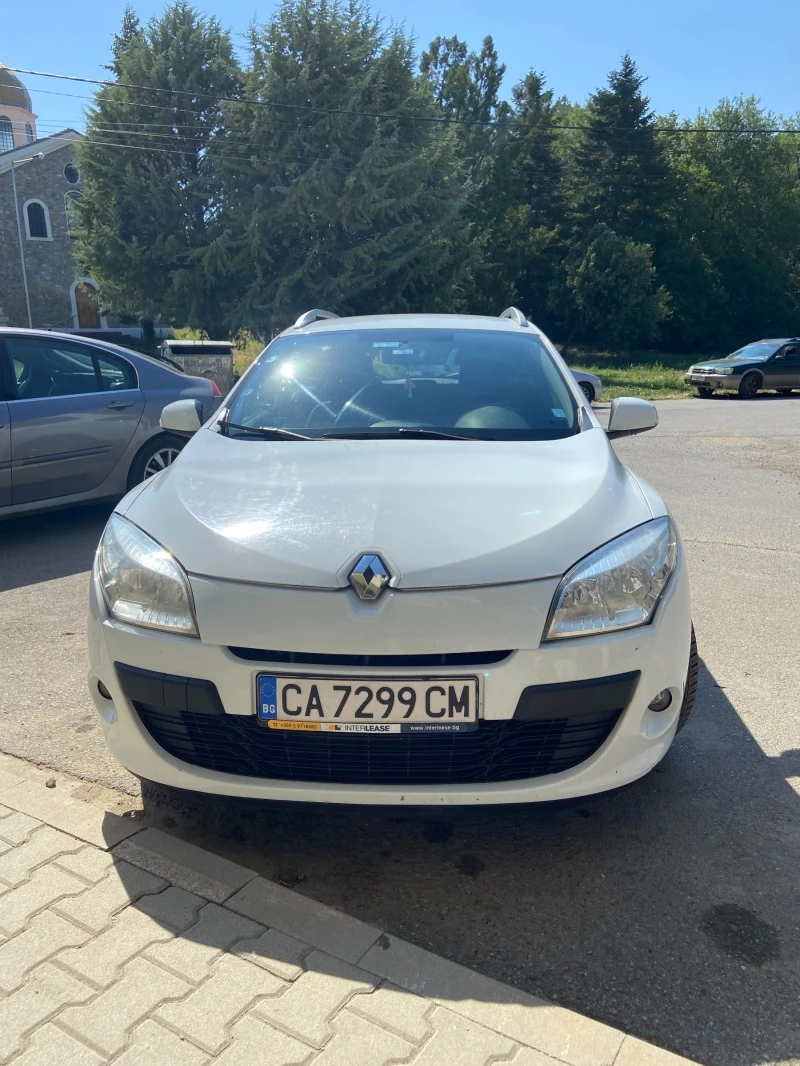 Renault Megane Комби, снимка 5 - Автомобили и джипове - 47224331