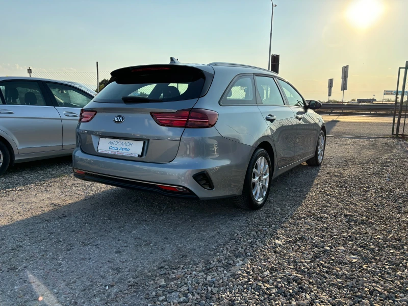 Kia Ceed 1.4 i, снимка 5 - Автомобили и джипове - 47323353