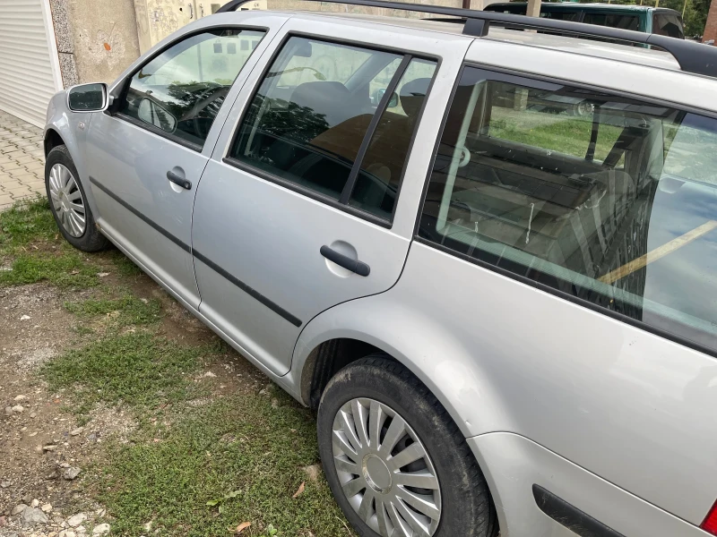 VW Golf, снимка 5 - Автомобили и джипове - 47324371