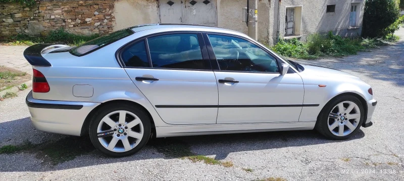 BMW 318, снимка 4 - Автомобили и джипове - 47325007