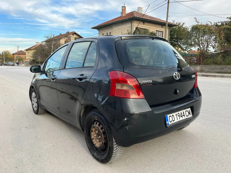 Toyota Yaris, снимка 8 - Автомобили и джипове - 47621754