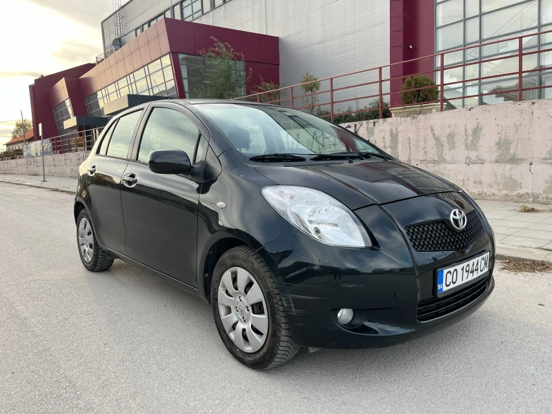 Toyota Yaris, снимка 3 - Автомобили и джипове - 47621754