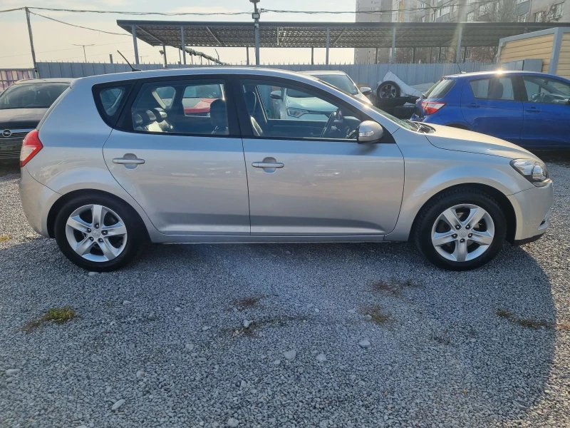 Kia Ceed 1.6 Edition 7 * АВТОМАТИК* ГАЗ* EURO 5* , снимка 5 - Автомобили и джипове - 48140278