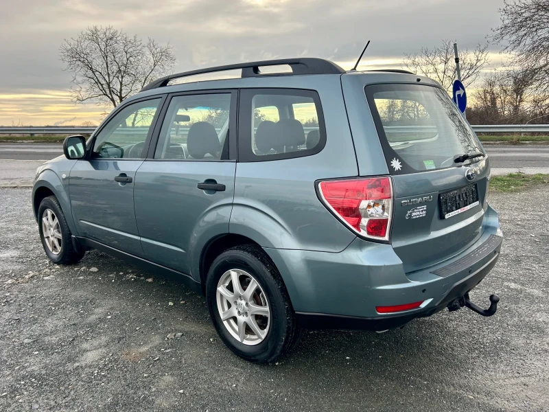 Subaru Forester 2.0-150кс * БЕНЗИН-ГАЗ* FACELIFT / РЕАЛНИ КИЛОМЕТР, снимка 6 - Автомобили и джипове - 48458074