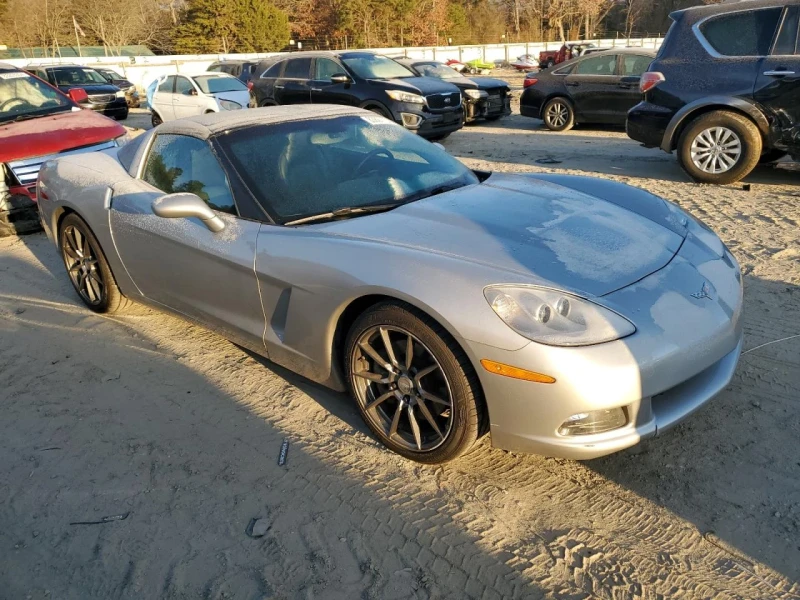 Chevrolet Corvette, снимка 4 - Автомобили и джипове - 48717438