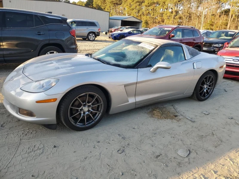 Chevrolet Corvette, снимка 1 - Автомобили и джипове - 48717438