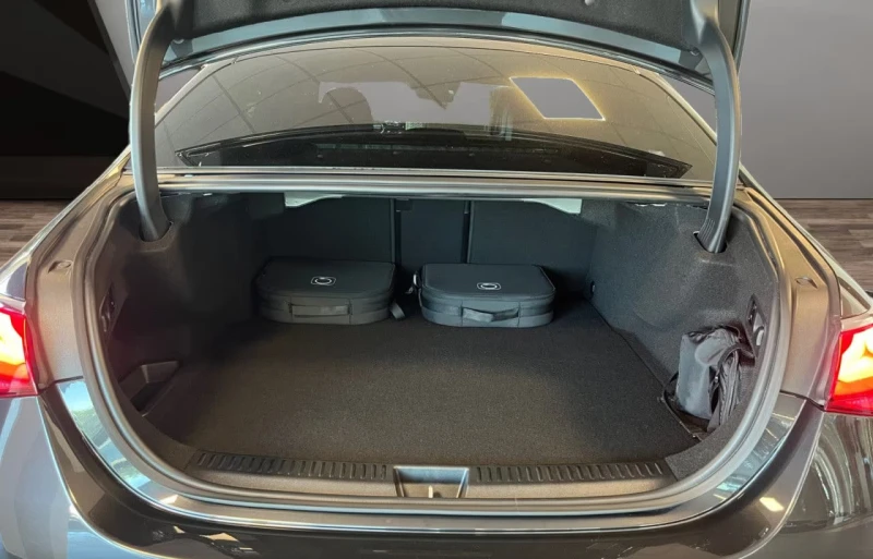 Mercedes-Benz E 53 AMG 4M+ /AMG-LINE/585HP/PHEV/360CAM/PANO/BURM-4D/698f, снимка 7 - Автомобили и джипове - 51596037