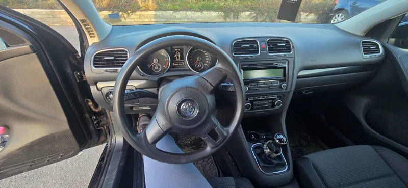 VW Golf, снимка 5 - Автомобили и джипове - 52887825