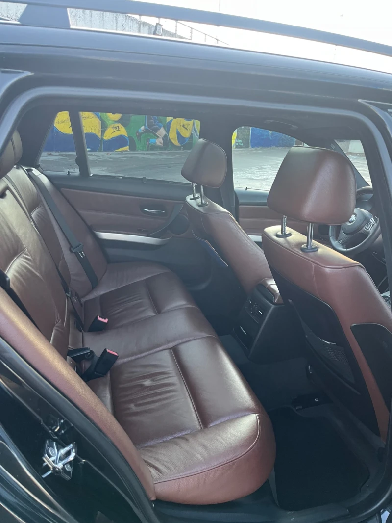 BMW 330, снимка 6 - Автомобили и джипове - 52920939