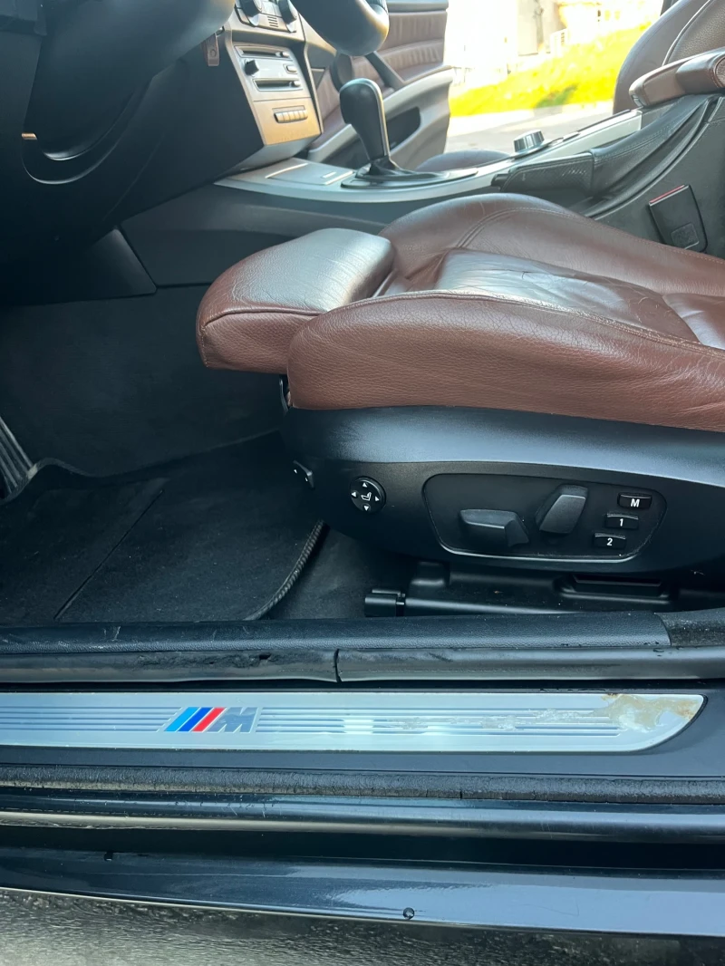 BMW 330, снимка 12 - Автомобили и джипове - 52920939