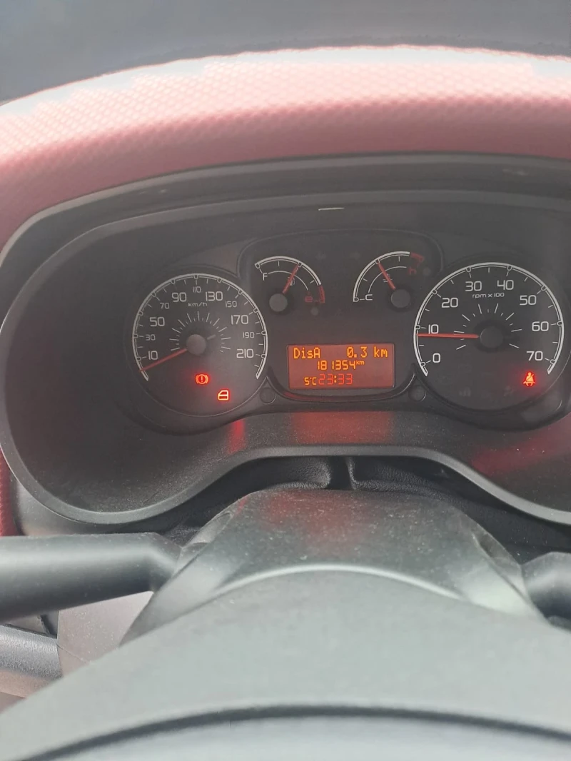 Fiat Doblo Италия, снимка 10 - Автомобили и джипове - 53416452