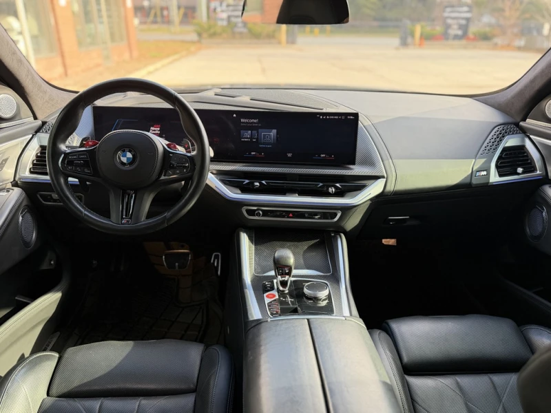 BMW XM HIGHLY OPTIONED!, снимка 8 - Автомобили и джипове - 53492314