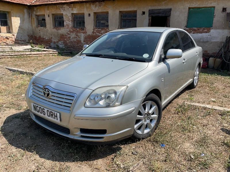 Toyota Avensis 300броя 2.0 D-4D 116,126 2.2 D-4D 150 D-CAT 177, снимка 16 - Автомобили и джипове - 41305495