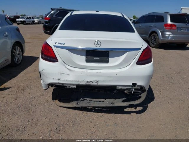 Mercedes-Benz C 300  - изображение 2