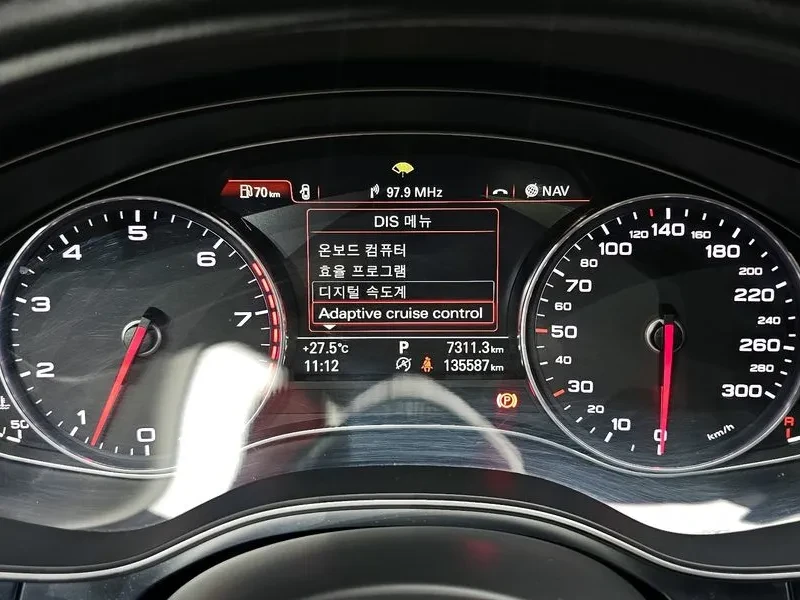 Audi A6, снимка 8 - Автомобили и джипове - 56159181