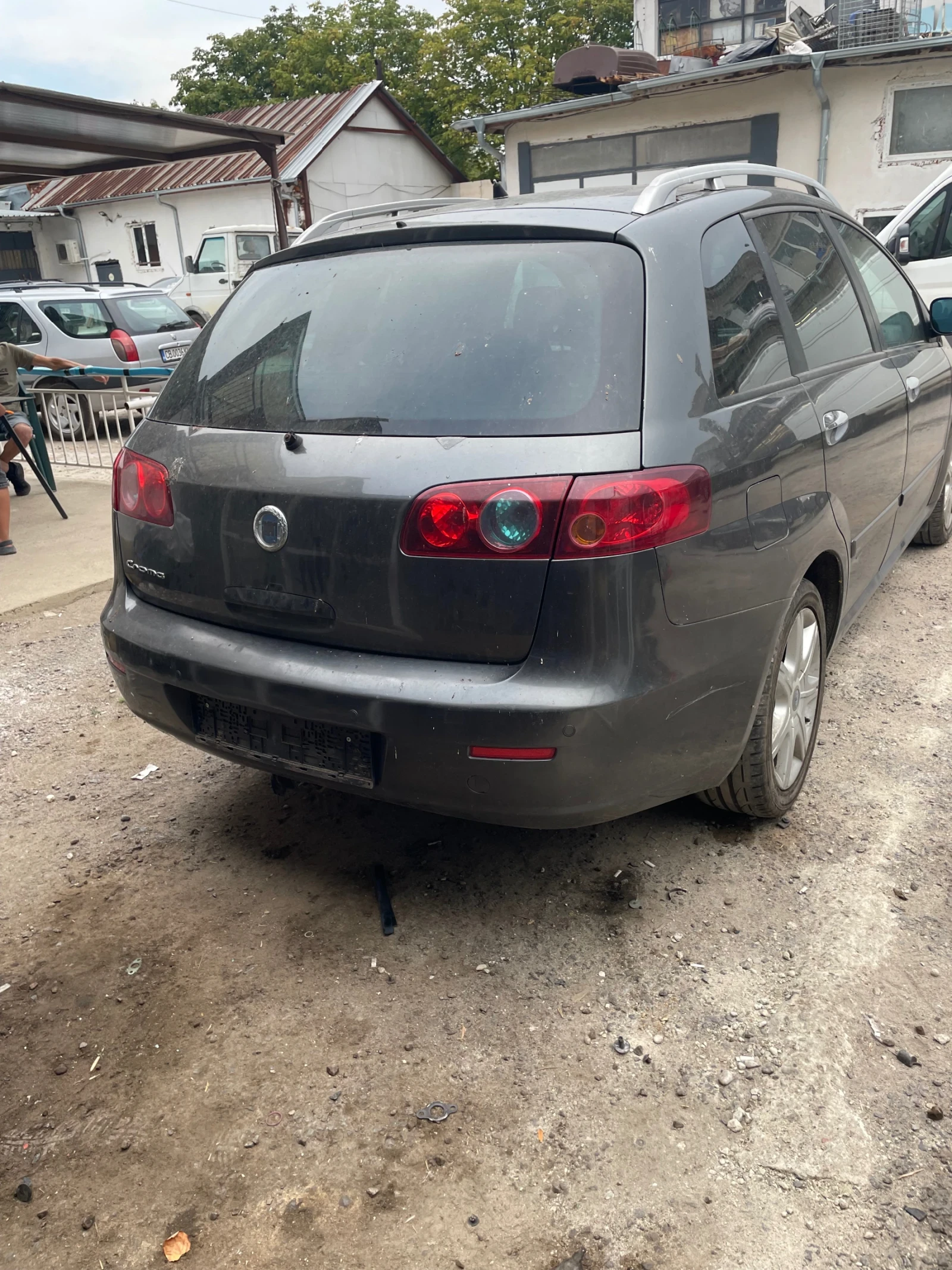 Fiat Croma 1.9JTD 150к.с - изображение 3