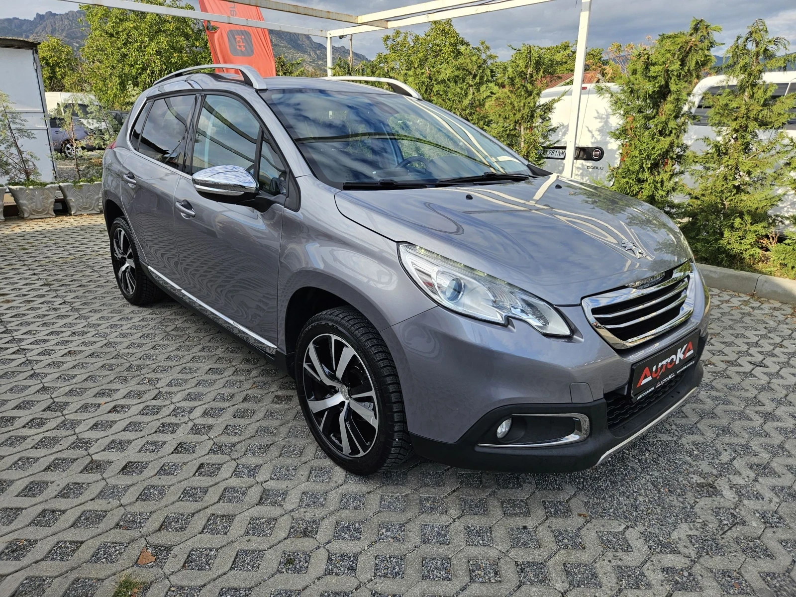 Peugeot 2008 1.6E-HDI-99kc= 112хил.км= НАВИ= LED= EURO 6b - изображение 2