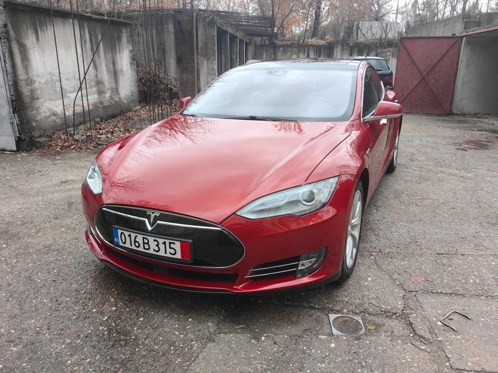 Tesla Model S  - изображение 7