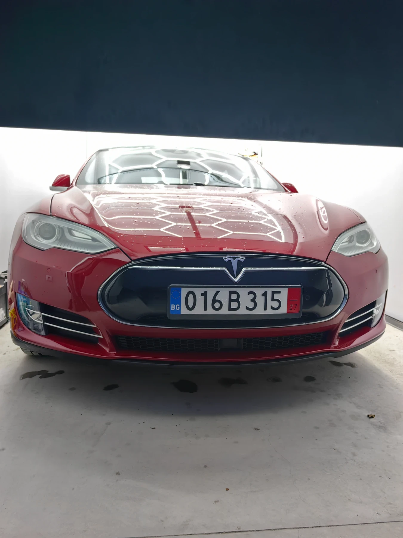 Tesla Model S - [1] 