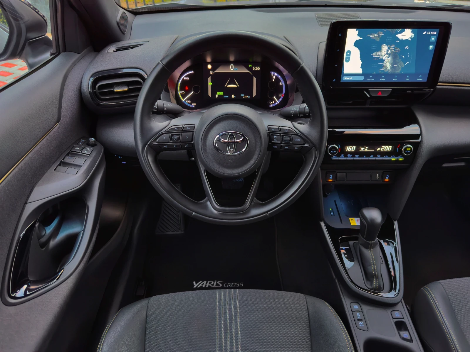 Toyota Yaris Cross Adventure / Кожен интериор / 10 години ГАРАНЦИЯ  - изображение 9