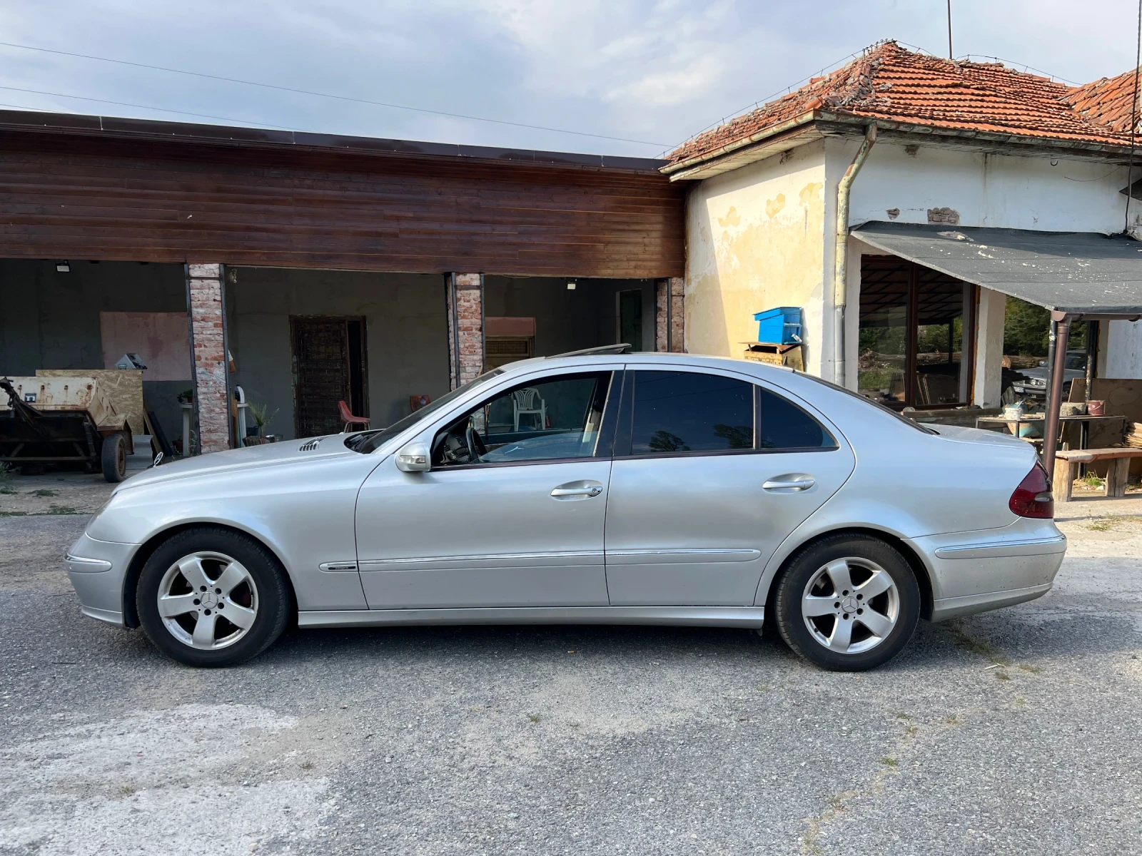 Mercedes-Benz E 280 | Mobile.bg — изображение 4