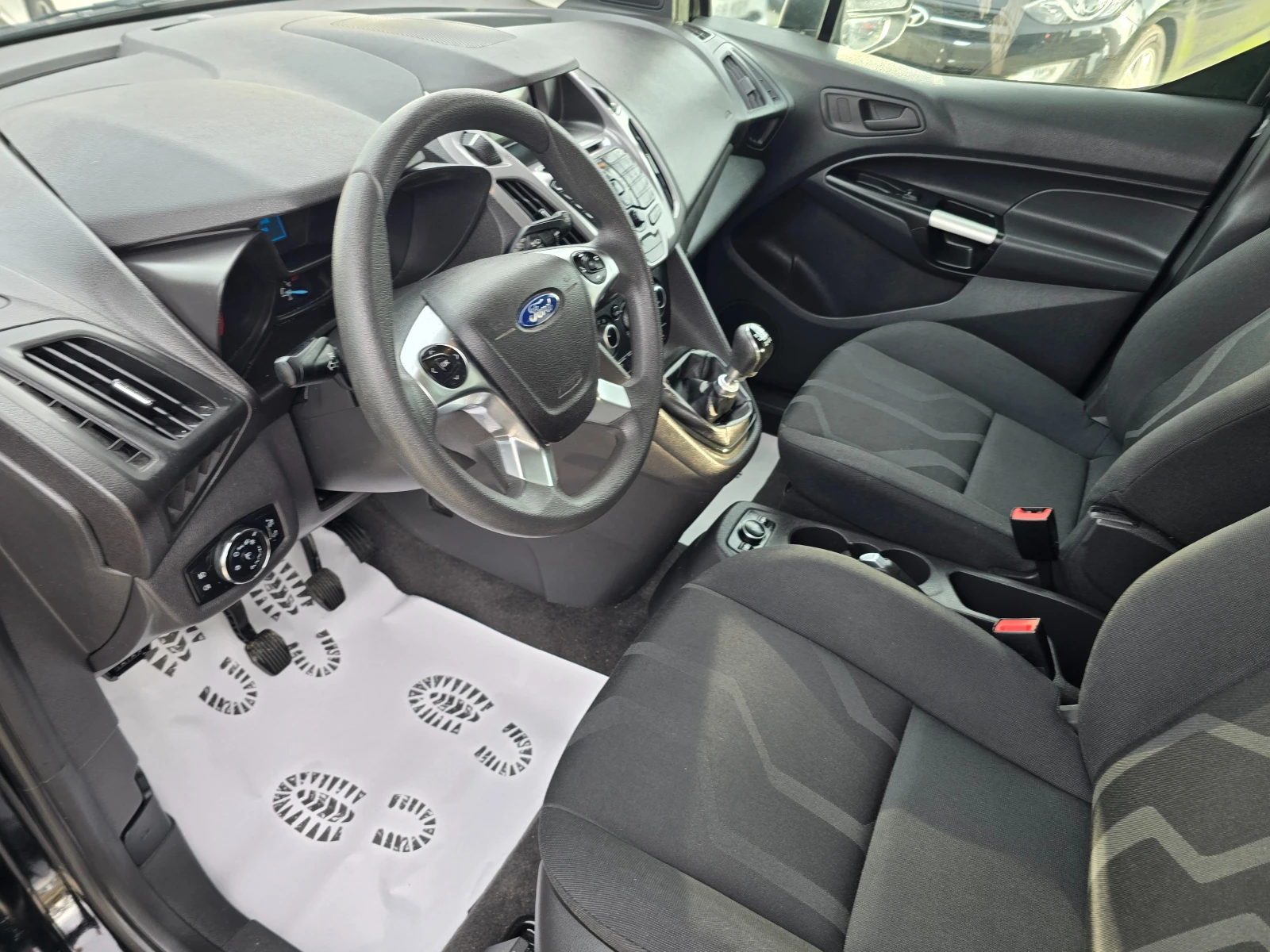 Ford Tourneo Connect 1.0i-100k.c-NAVI-EURO6 - изображение 9