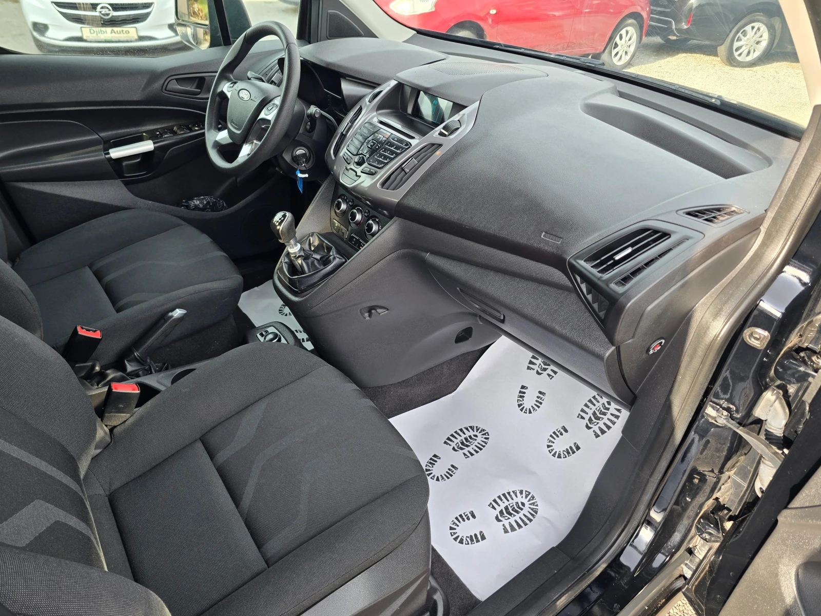 Ford Tourneo Connect 1.0i-100k.c-NAVI-EURO6 | Mobile.bg — изображение 11