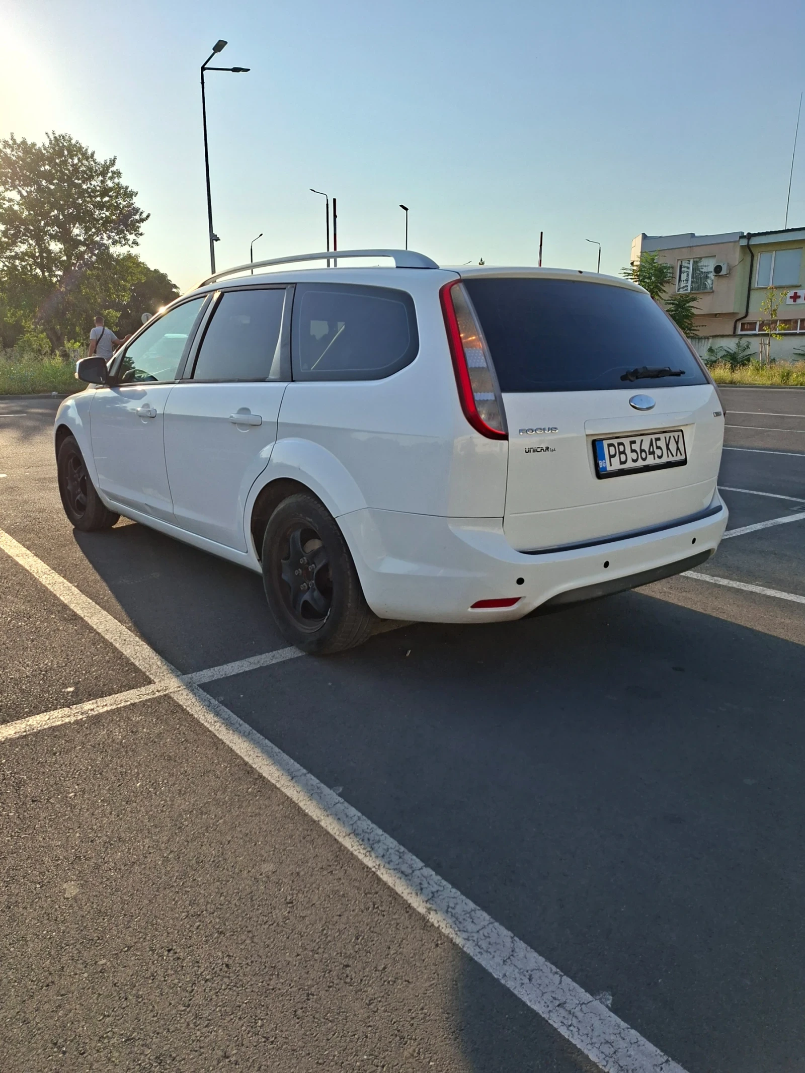Ford Focus 1.6 90hp, снимка 14 - Автомобили и джипове - 55656758