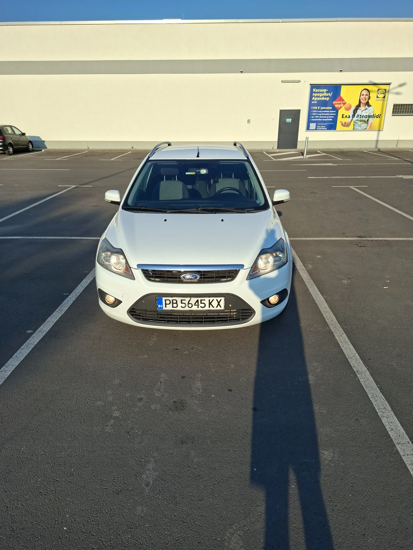 Ford Focus 1.6 90hp, снимка 15 - Автомобили и джипове - 55656758