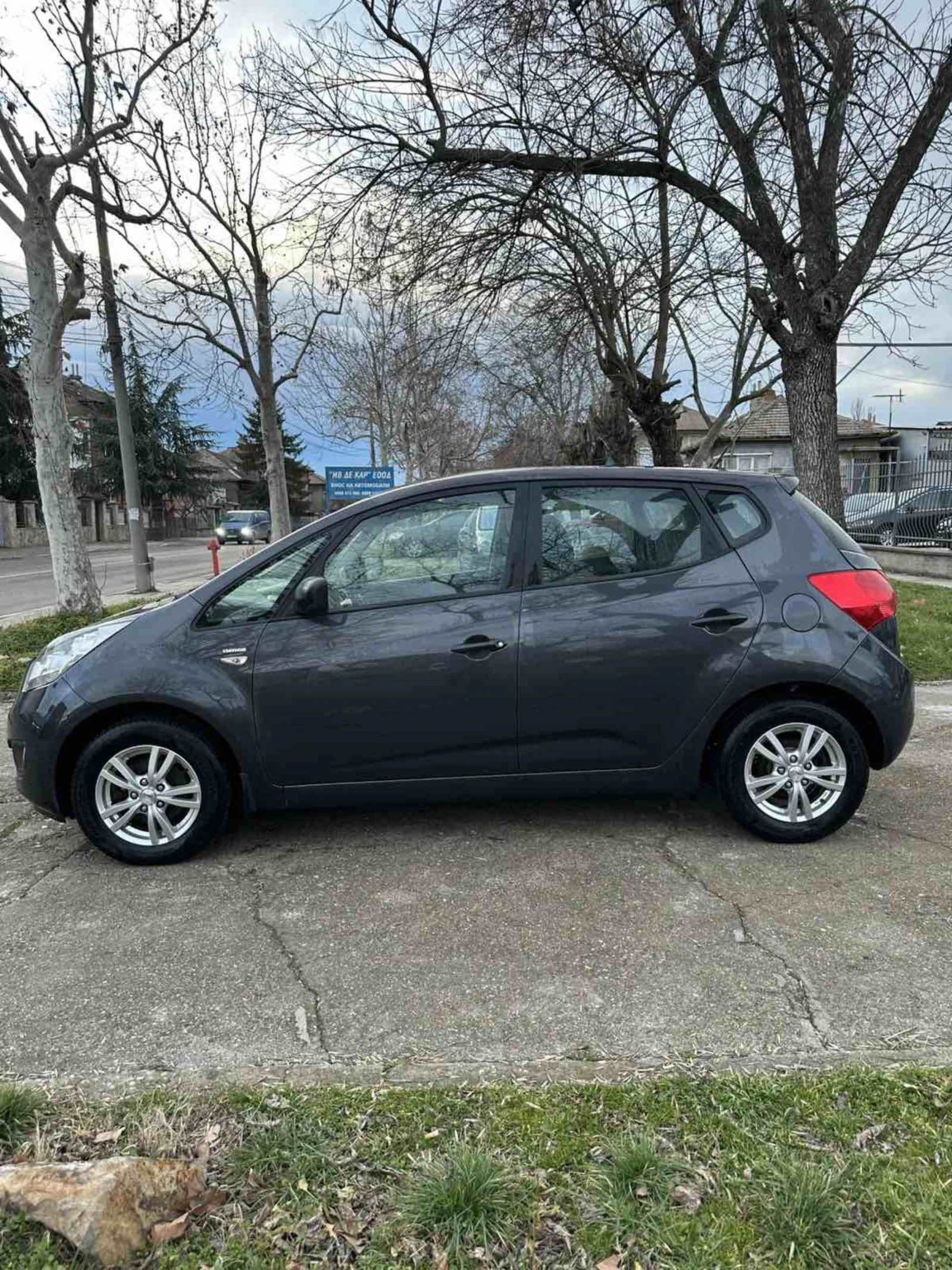 Kia Venga  - изображение 4