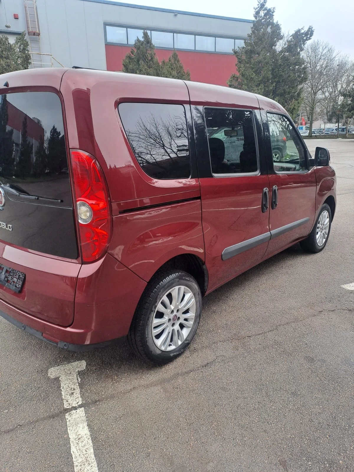 Fiat Doblo Италия - изображение 6