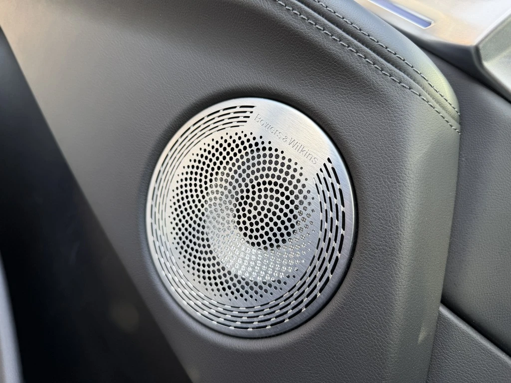 BMW XM HIGHLY OPTIONED! | Mobile.bg � ����������� 15