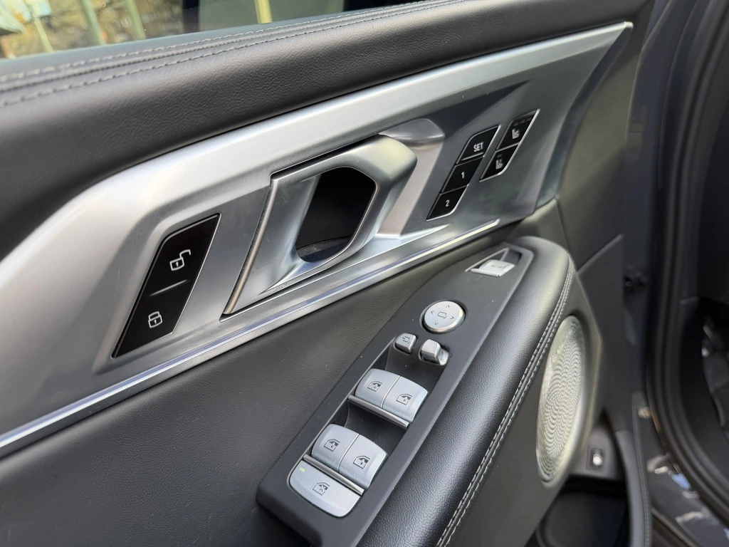 BMW XM HIGHLY OPTIONED! | Mobile.bg � ����������� 13