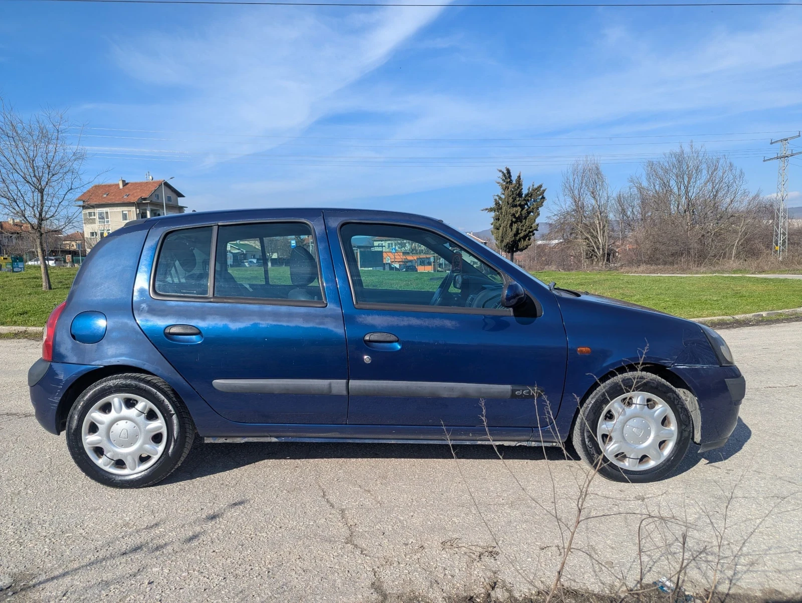 Renault Clio 1.5dci 65hp, снимка 7 - Автомобили и джипове - 53803227