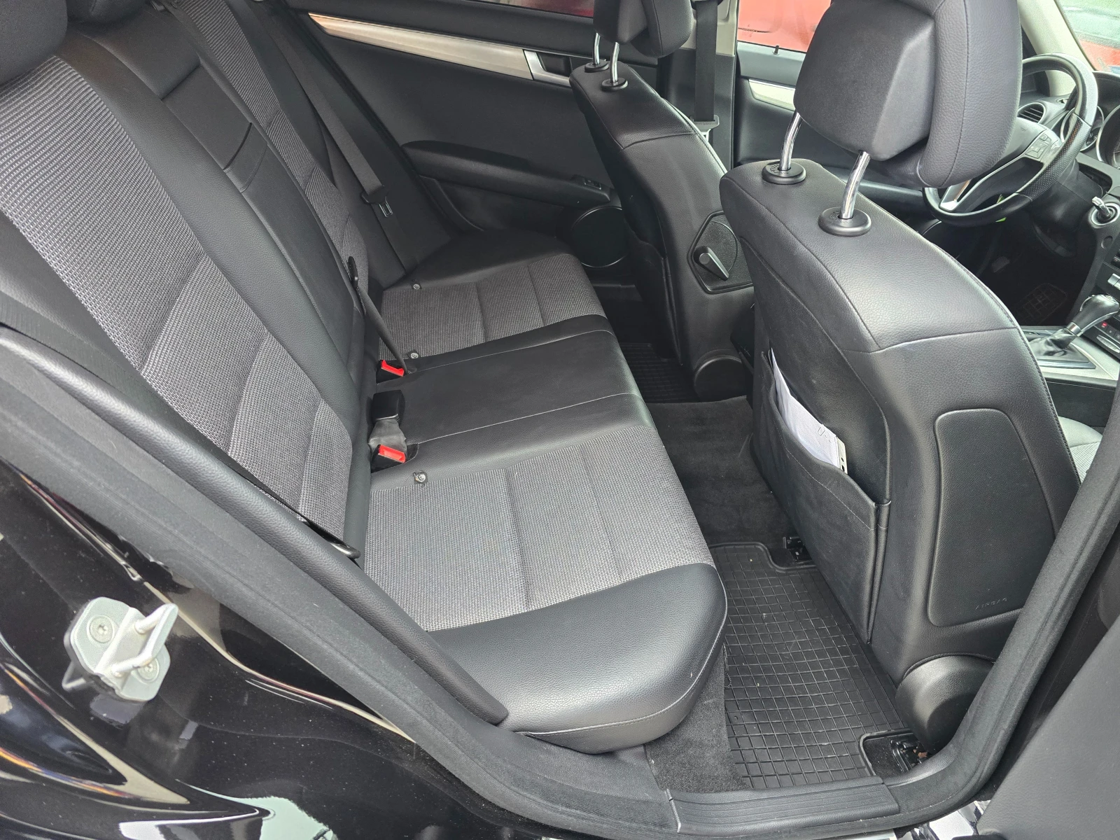 Mercedes-Benz C 220 CDI  /FACE/LED/AVT/NAVI/, снимка 12 - Автомобили и джипове - 54167386