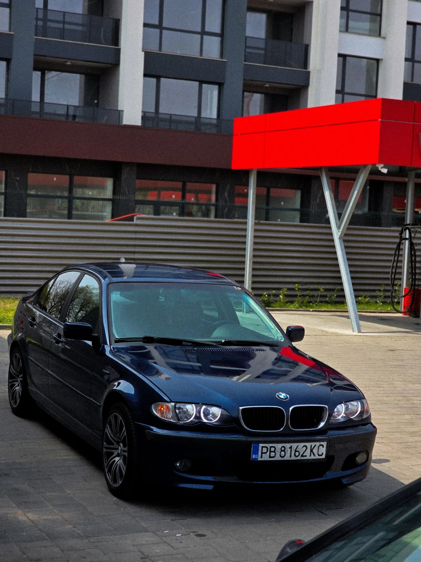 BMW 320, снимка 2 - Автомобили и джипове - 54196822