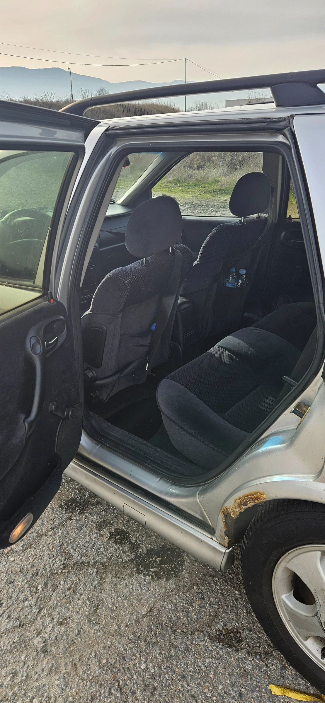 Opel Vectra 2.0 DTI 16 V, снимка 8 - Автомобили и джипове - 54491210