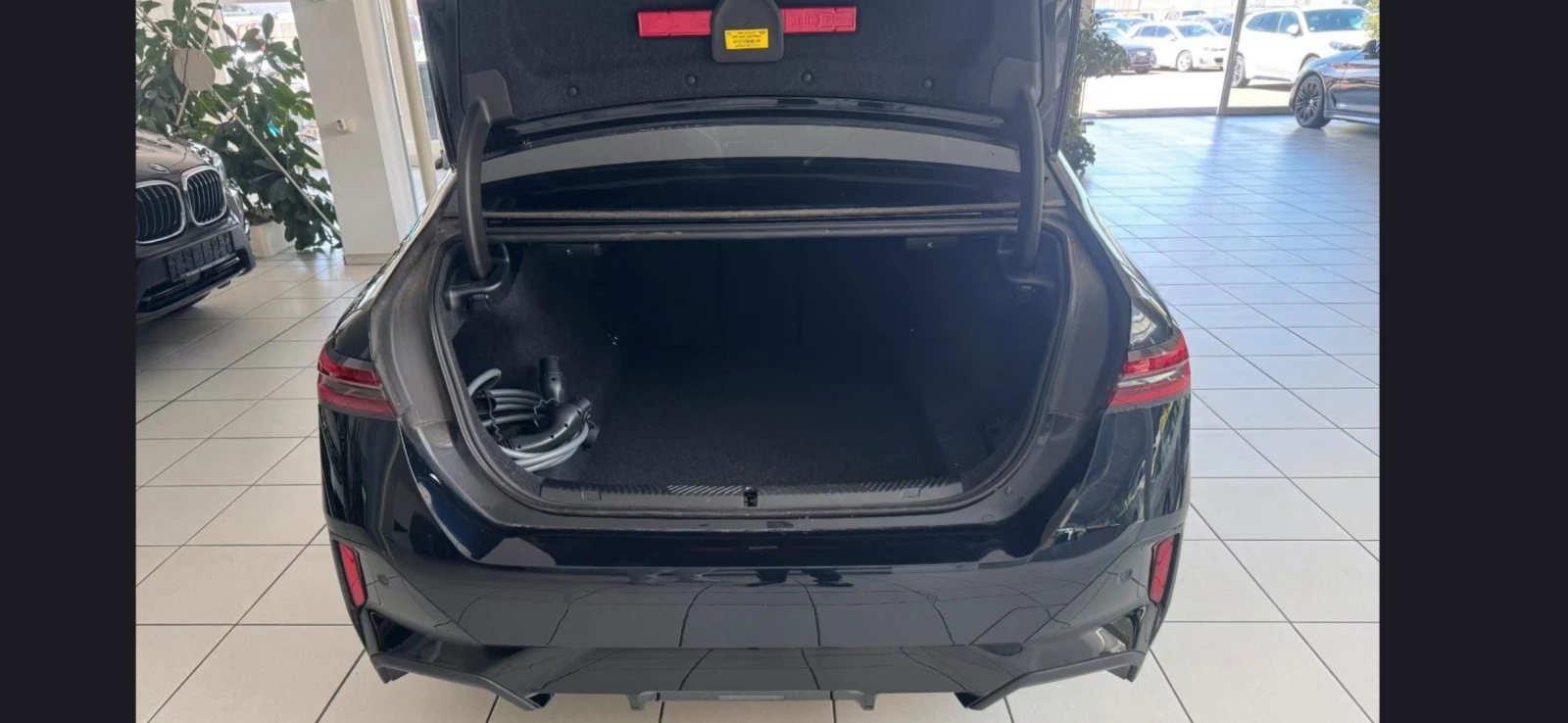BMW 530E Msport/Kam/PANO/Shadow Line/Full..!! 11 хил.км.!!!, снимка 6 - Автомобили и джипове - 55138496