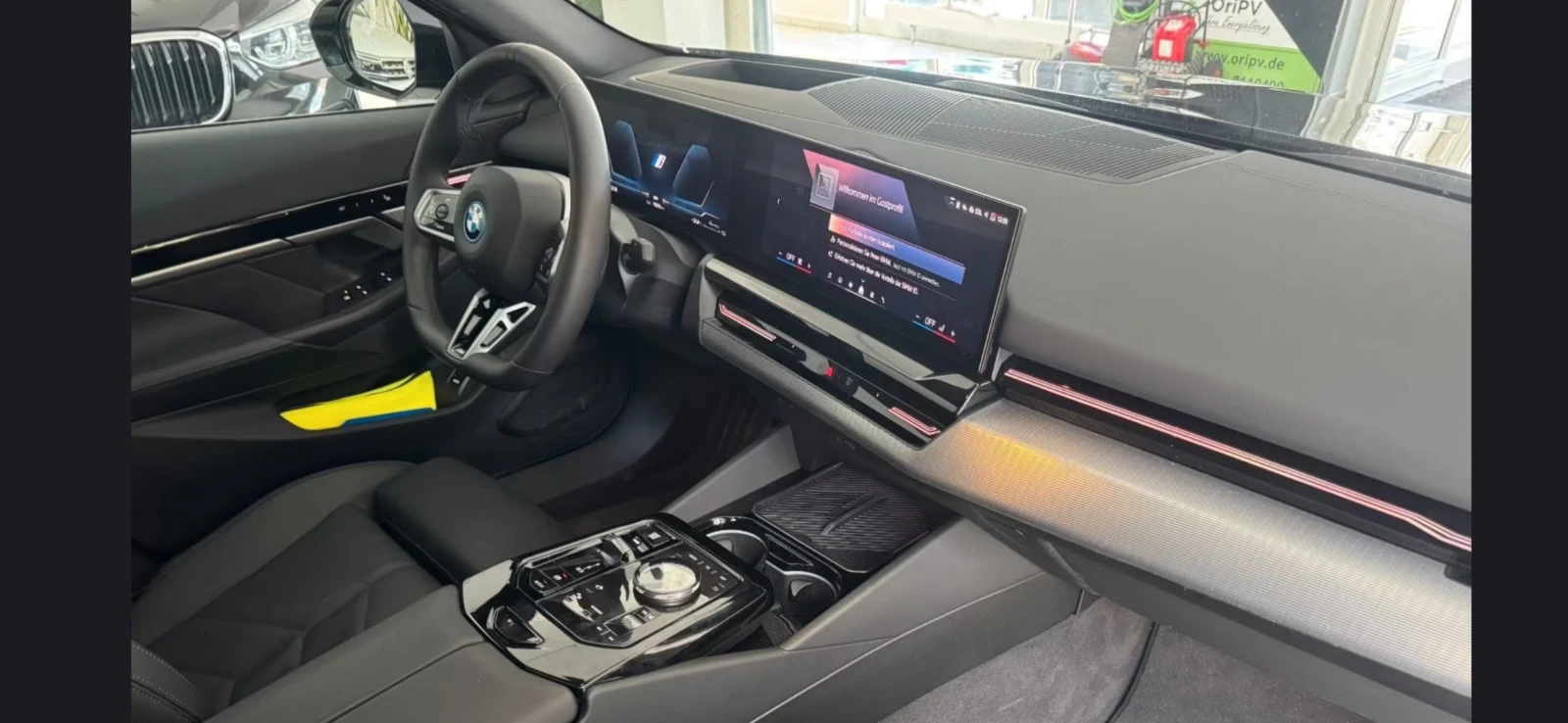 BMW 530E Msport/Kam/PANO/Shadow Line/Full..!! 11 хил.км.!!!, снимка 9 - Автомобили и джипове - 55138496
