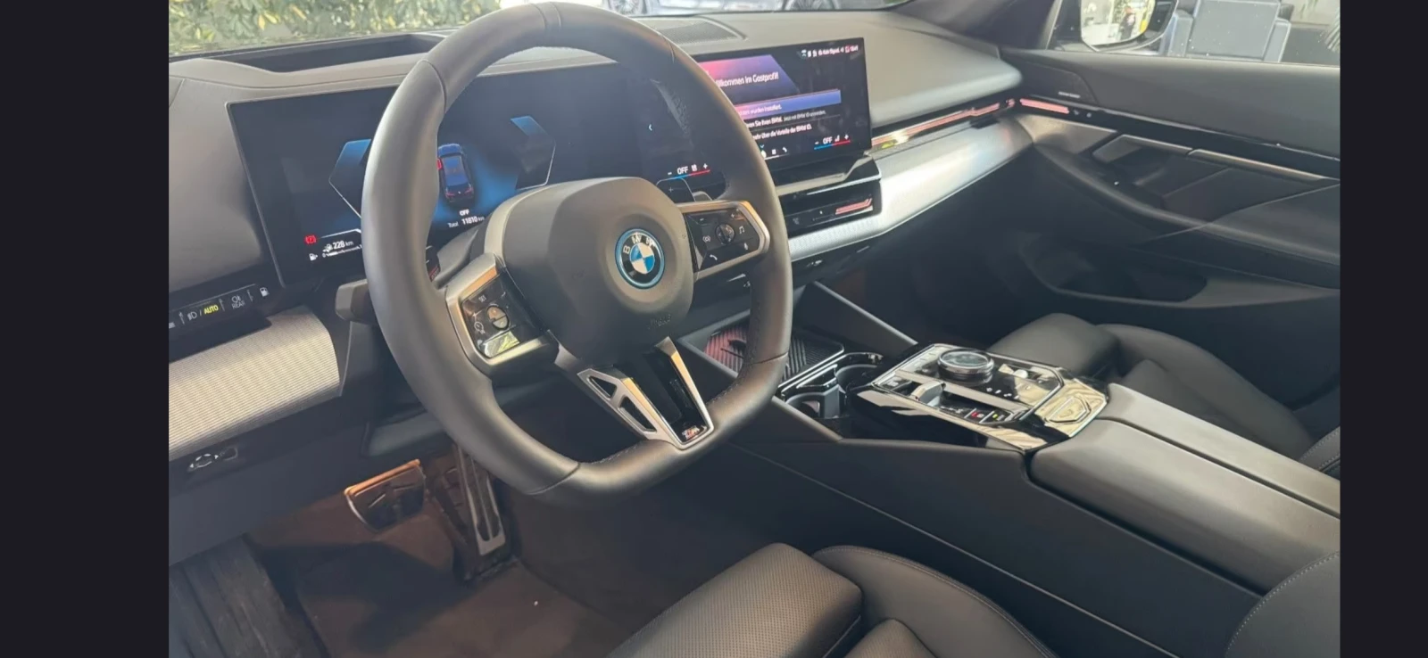BMW 530E Msport/Kam/PANO/Shadow Line/Full..!! 11 хил.км.!!!, снимка 7 - Автомобили и джипове - 55138496