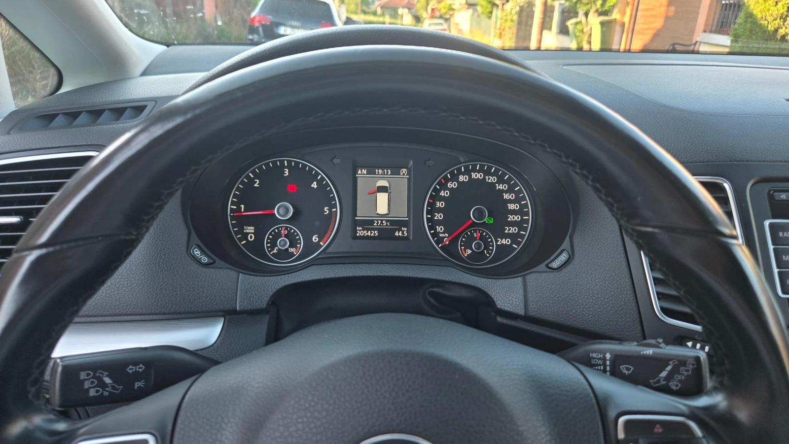 VW Sharan, снимка 9 - Автомобили и джипове - 55226127