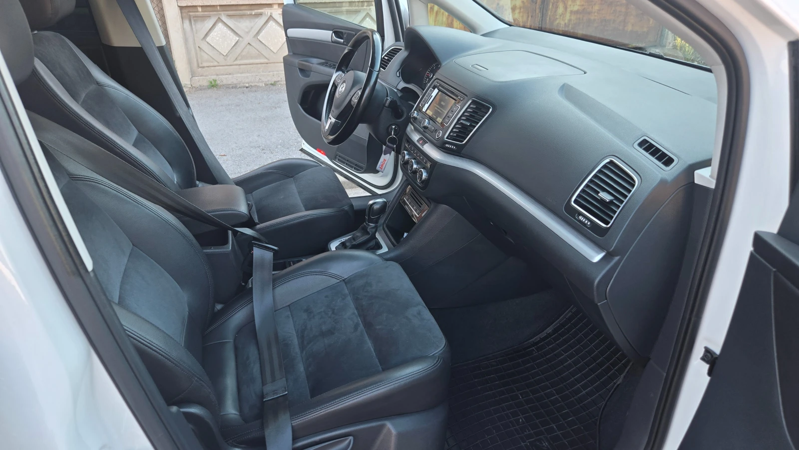 VW Sharan, снимка 13 - Автомобили и джипове - 55226127