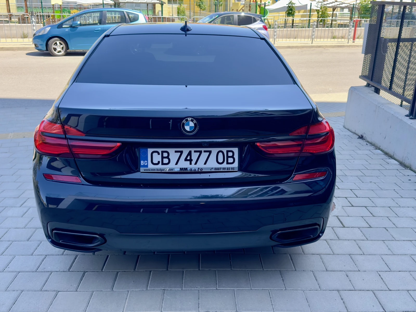BMW 730 xDrive M sport HuD Massage Softclose, снимка 6 - Автомобили и джипове - 55456446