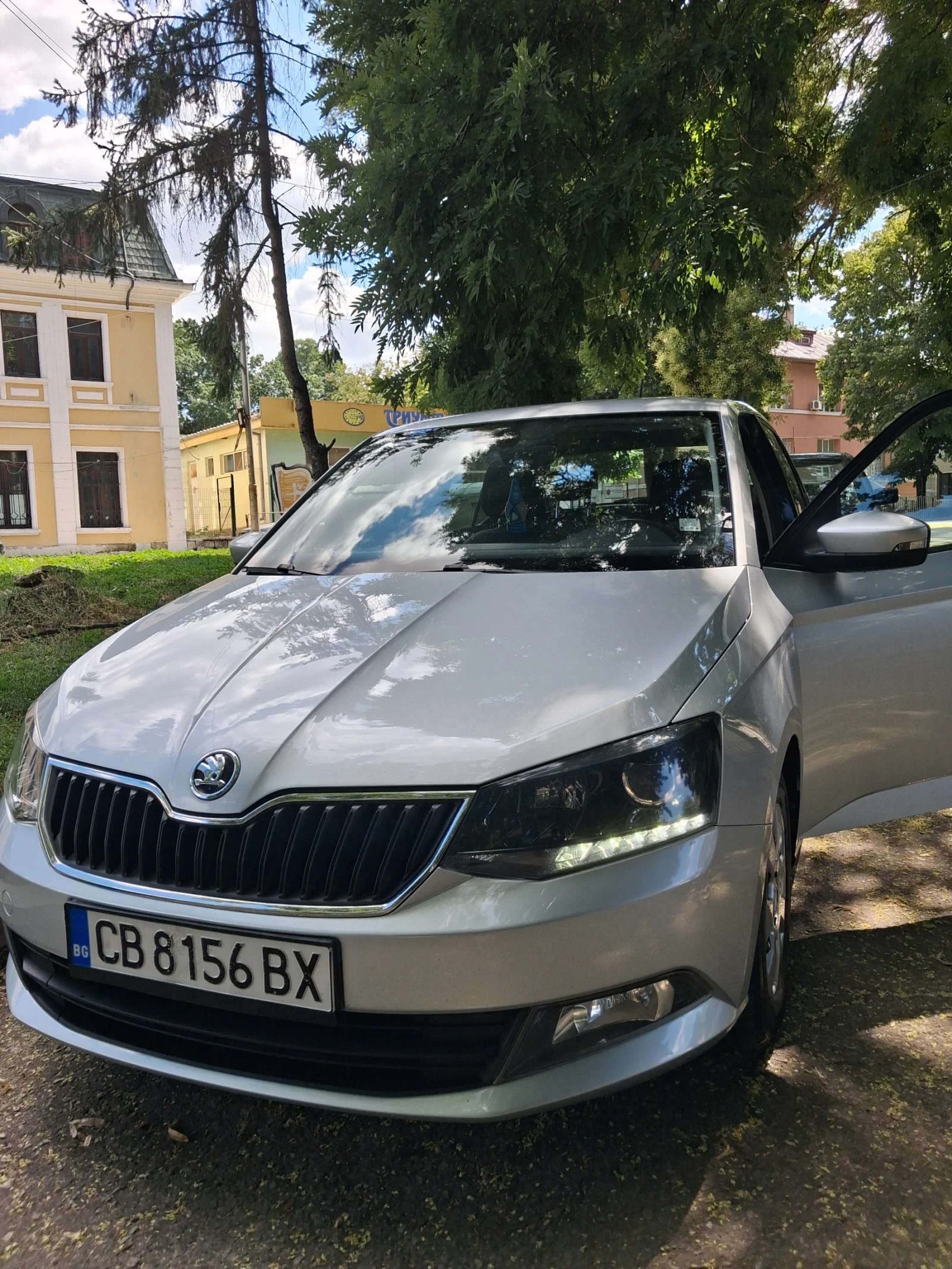 Skoda Fabia, снимка 6 - Автомобили и джипове - 55479309