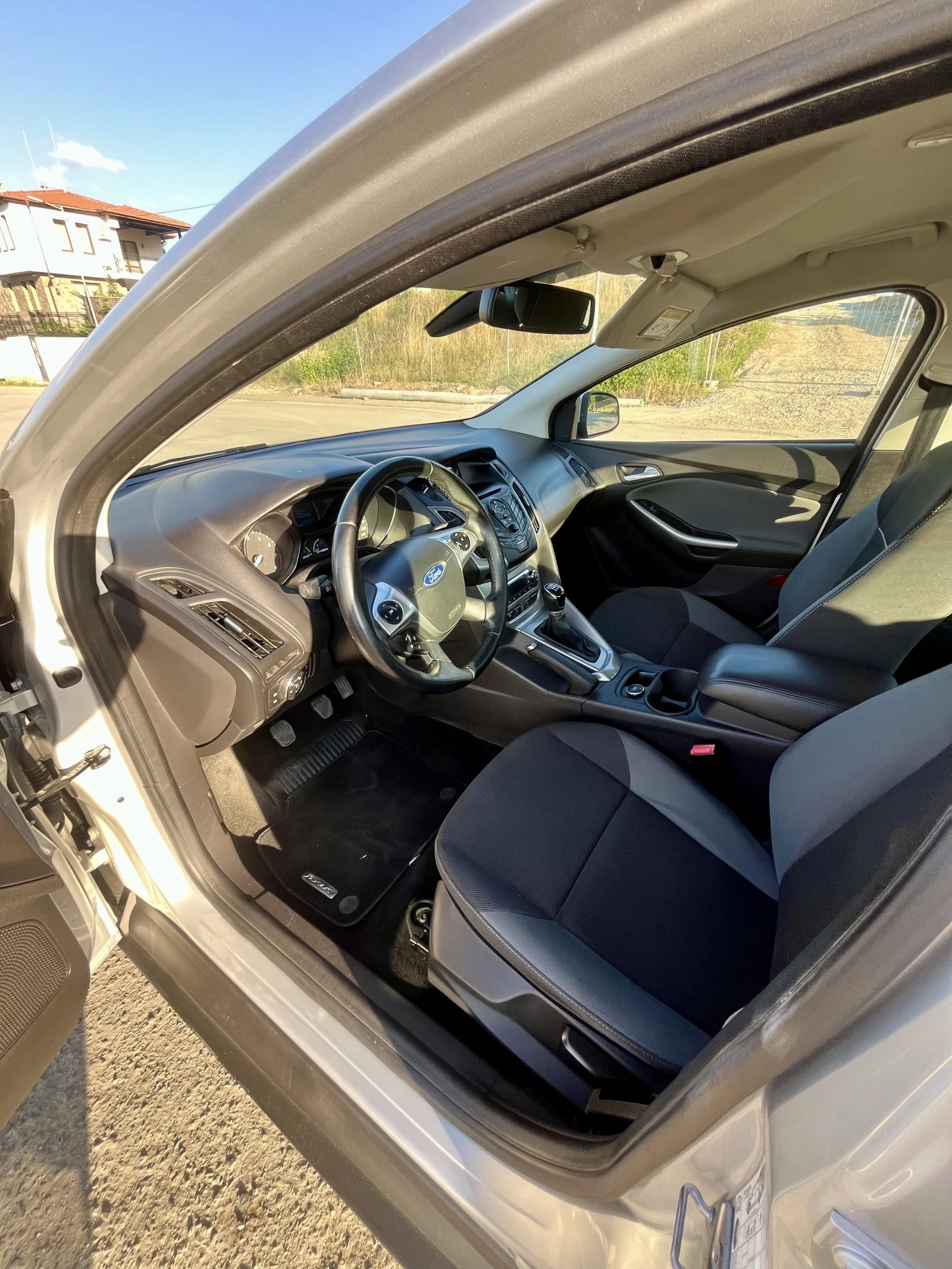 Ford Focus 1.0I 101k.c Eco-Boost, снимка 13 - Автомобили и джипове - 55618885