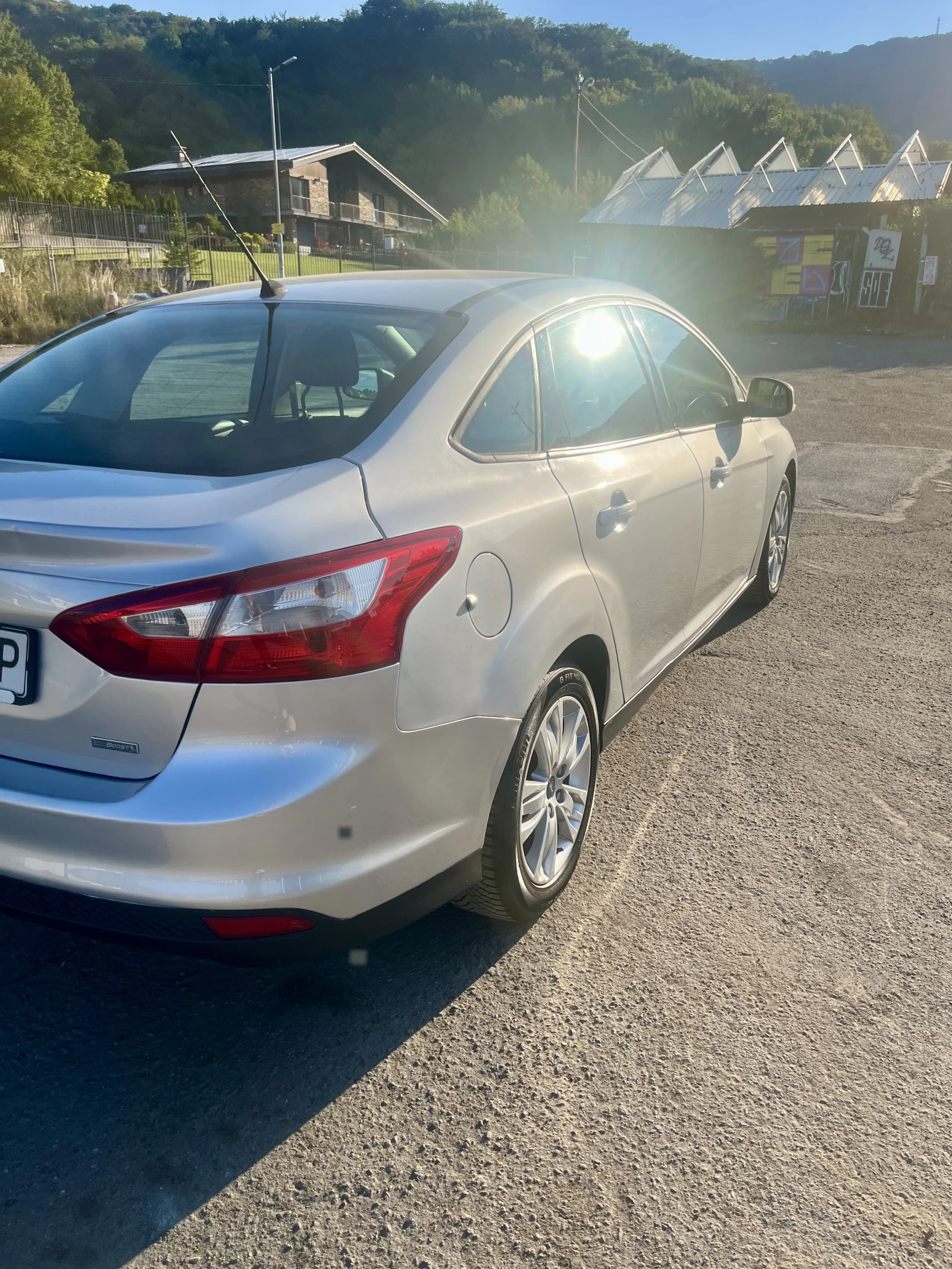 Ford Focus 1.0I 101k.c Eco-Boost, снимка 3 - Автомобили и джипове - 55618885