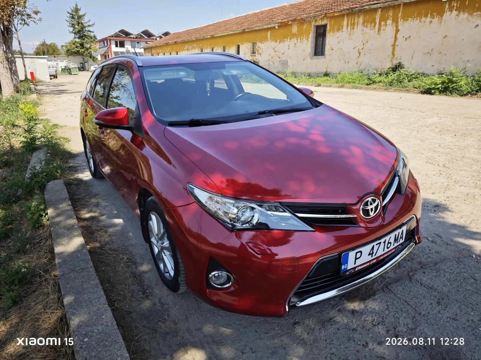 Toyota Auris, снимка 3 - Автомобили и джипове - 55624934