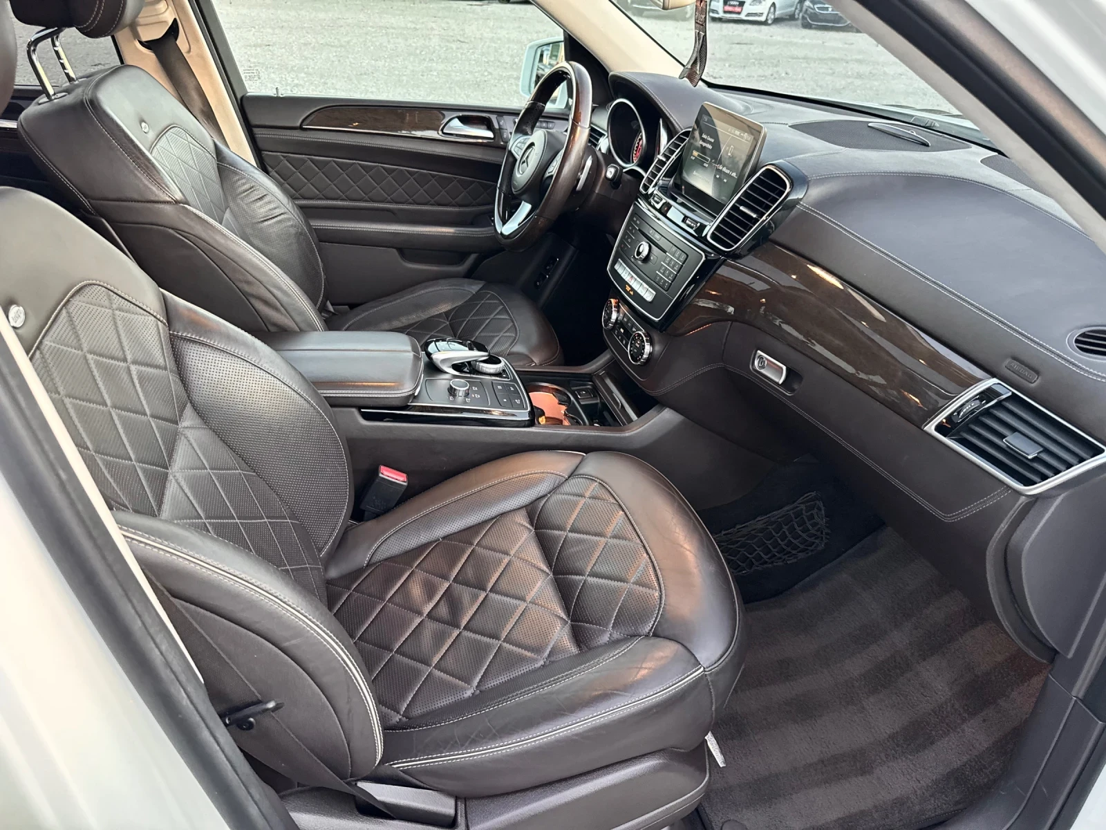 Mercedes-Benz GLS 450 450, Designo, AMG, Панорама, 9G-tronic, Keyless , снимка 8 - Автомобили и джипове - 55851502